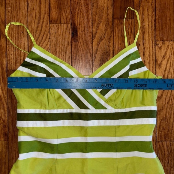 Ann Taylor size 2 dress Excellent condition! - Picture 4 of 8